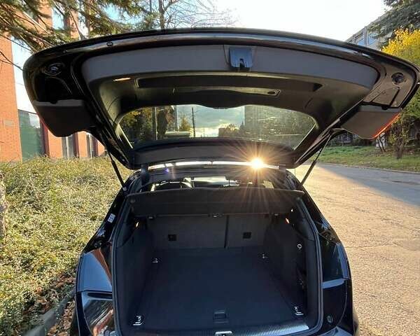 Чорний Ауді Ку 5, об'ємом двигуна 1.97 л та пробігом 214 тис. км за 20000 $, фото 18 на Automoto.ua