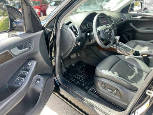 Чорний Ауді Ку 5, об'ємом двигуна 2 л та пробігом 87 тис. км за 12300 $, фото 8 на Automoto.ua