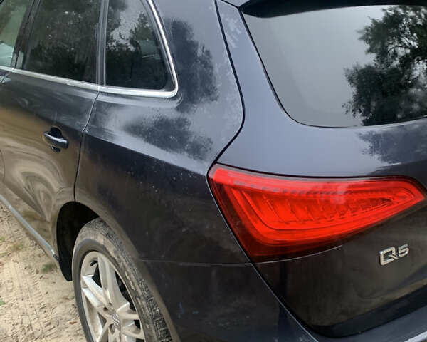 Черный Ауди Ку 5, объемом двигателя 0 л и пробегом 290 тыс. км за 12800 $, фото 7 на Automoto.ua