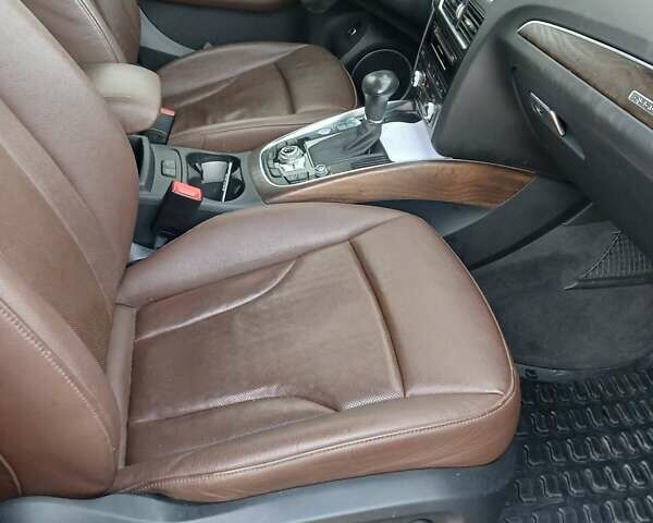 Чорний Ауді Ку 5, об'ємом двигуна 3 л та пробігом 170 тис. км за 16000 $, фото 3 на Automoto.ua