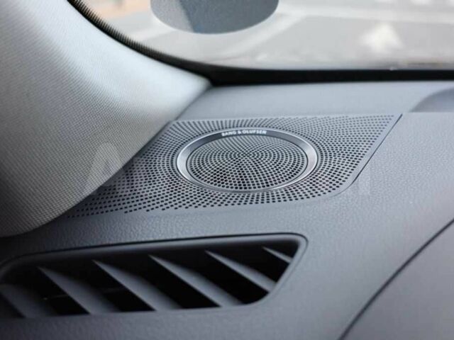 Черный Ауди Ку 5, объемом двигателя 3 л и пробегом 145 тыс. км за 12900 $, фото 14 на Automoto.ua