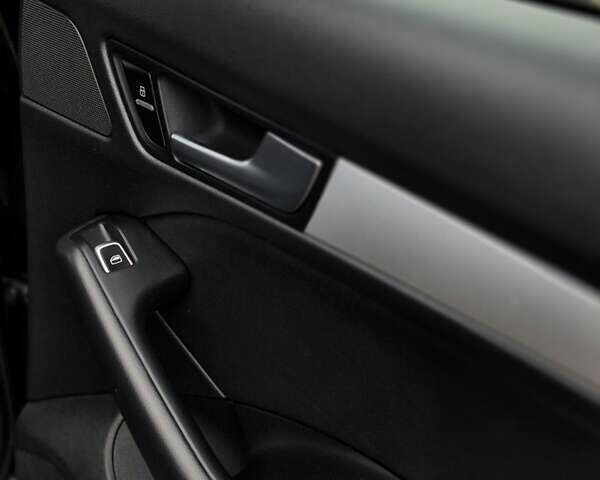 Черный Ауди Ку 5, объемом двигателя 2 л и пробегом 143 тыс. км за 16700 $, фото 67 на Automoto.ua