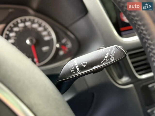 Черный Ауди Ку 5, объемом двигателя 1.97 л и пробегом 236 тыс. км за 13950 $, фото 52 на Automoto.ua