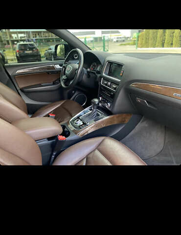 Черный Ауди Ку 5, объемом двигателя 1.98 л и пробегом 139 тыс. км за 18000 $, фото 1 на Automoto.ua