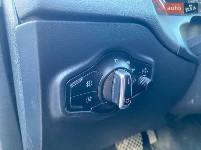 Черный Ауди Ку 5, объемом двигателя 1.98 л и пробегом 156 тыс. км за 14000 $, фото 37 на Automoto.ua