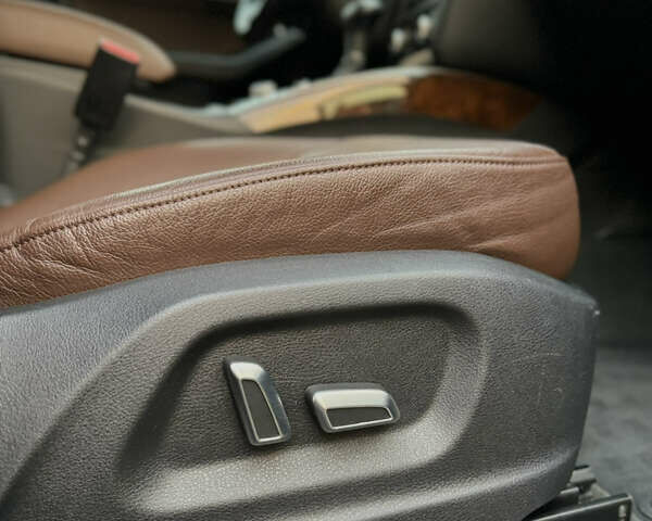 Чорний Ауді Ку 5, об'ємом двигуна 2 л та пробігом 188 тис. км за 15499 $, фото 22 на Automoto.ua