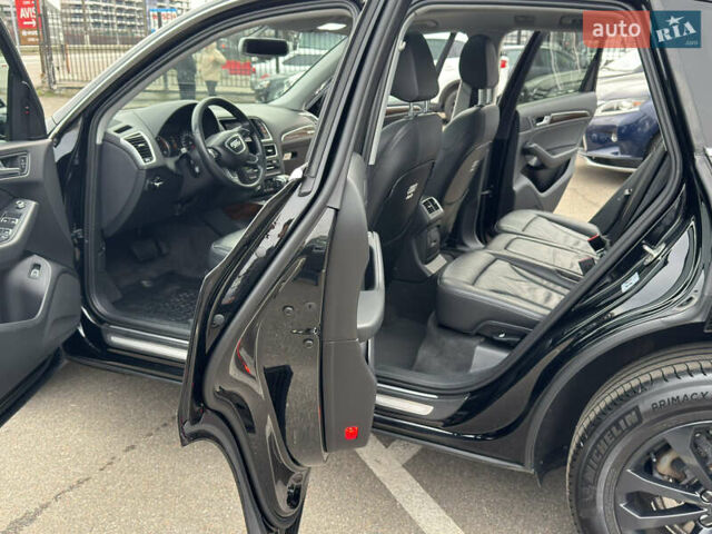 Черный Ауди Ку 5, объемом двигателя 2 л и пробегом 203 тыс. км за 15500 $, фото 21 на Automoto.ua