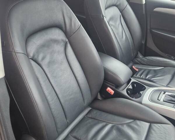 Чорний Ауді Ку 5, об'ємом двигуна 2 л та пробігом 233 тис. км за 14900 $, фото 14 на Automoto.ua