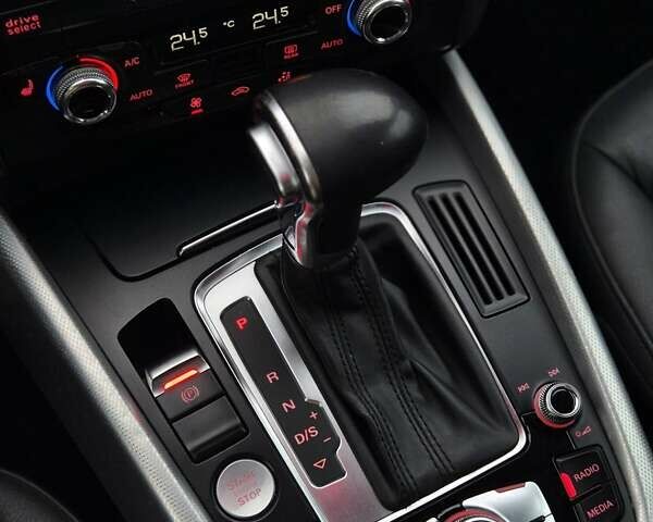 Черный Ауди Ку 5, объемом двигателя 2 л и пробегом 143 тыс. км за 16700 $, фото 75 на Automoto.ua