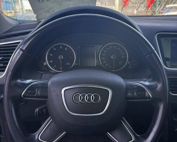 Черный Ауди Ку 5, объемом двигателя 1.98 л и пробегом 224 тыс. км за 10300 $, фото 8 на Automoto.ua