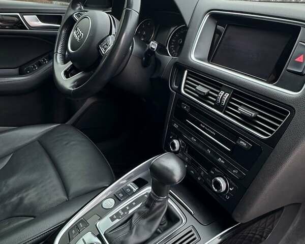 Черный Ауди Ку 5, объемом двигателя 1.97 л и пробегом 173 тыс. км за 24000 $, фото 12 на Automoto.ua