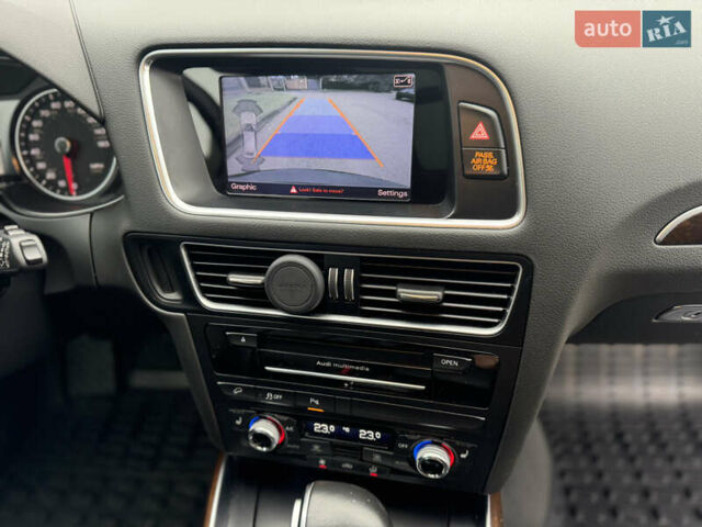 Черный Ауди Ку 5, объемом двигателя 2 л и пробегом 130 тыс. км за 16300 $, фото 14 на Automoto.ua