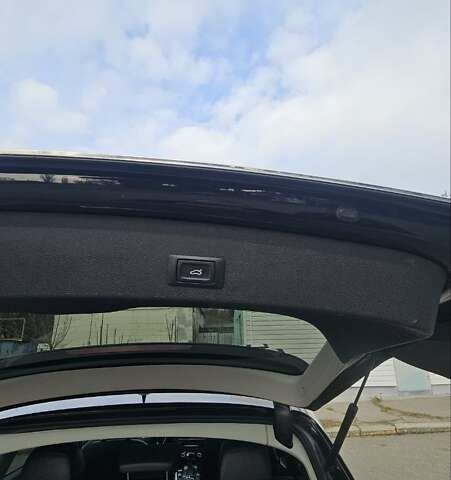 Чорний Ауді Ку 5, об'ємом двигуна 2.97 л та пробігом 208 тис. км за 19900 $, фото 20 на Automoto.ua