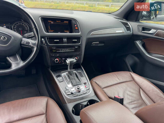 Чорний Ауді Ку 5, об'ємом двигуна 2 л та пробігом 111 тис. км за 16200 $, фото 43 на Automoto.ua