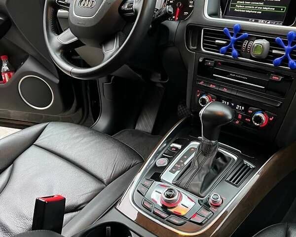 Черный Ауди Ку 5, объемом двигателя 1.98 л и пробегом 138 тыс. км за 17500 $, фото 35 на Automoto.ua