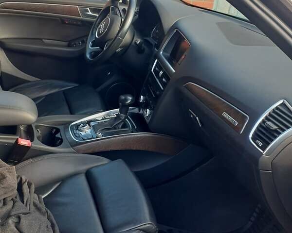 Ауди Ку 5 2015 в Одессе на Automoto.ua Черный Ауди Ку 5, объемом двигателя 3 л и пробегом 157 тыс. км за 19700 $, фото 12 на Automoto.ua
