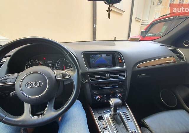 Чорний Ауді Ку 5, об'ємом двигуна 2 л та пробігом 61 тис. км за 22800 $, фото 7 на Automoto.ua