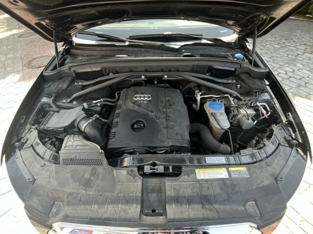 Черный Ауди Ку 5, объемом двигателя 2 л и пробегом 169 тыс. км за 16000 $, фото 18 на Automoto.ua