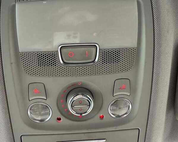 Черный Ауди Ку 5, объемом двигателя 2 л и пробегом 241 тыс. км за 15800 $, фото 25 на Automoto.ua