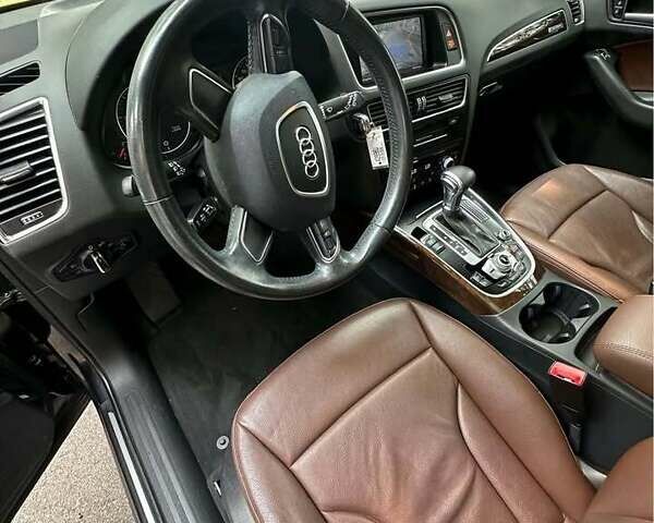 Черный Ауди Ку 5, объемом двигателя 1.98 л и пробегом 178 тыс. км за 18600 $, фото 6 на Automoto.ua