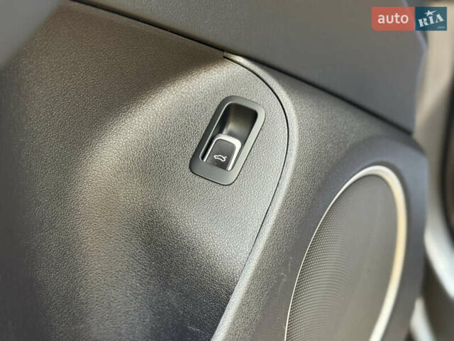 Черный Ауди Ку 5, объемом двигателя 1.97 л и пробегом 236 тыс. км за 13950 $, фото 34 на Automoto.ua