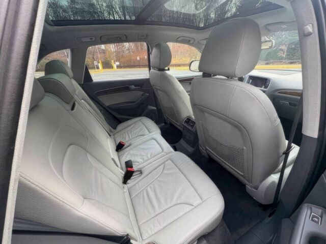 Черный Ауди Ку 5, объемом двигателя 2 л и пробегом 74 тыс. км за 3775 $, фото 11 на Automoto.ua