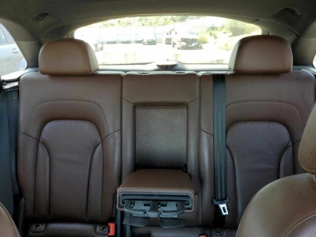 Ауді Ку 5 2015 у Львові на Automoto.ua Чорний Ауді Ку 5, об'ємом двигуна 3 л та пробігом 108 тис. км за 3000 $, фото 9 на Automoto.ua