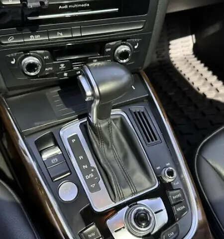 Черный Ауди Ку 5, объемом двигателя 1.98 л и пробегом 122 тыс. км за 13800 $, фото 7 на Automoto.ua