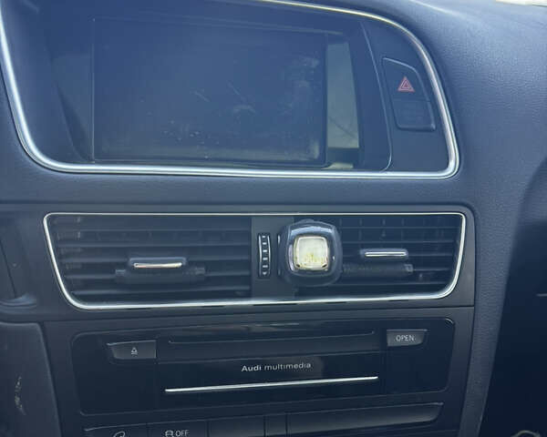 Черный Ауди Ку 5, объемом двигателя 1.98 л и пробегом 224 тыс. км за 10300 $, фото 10 на Automoto.ua