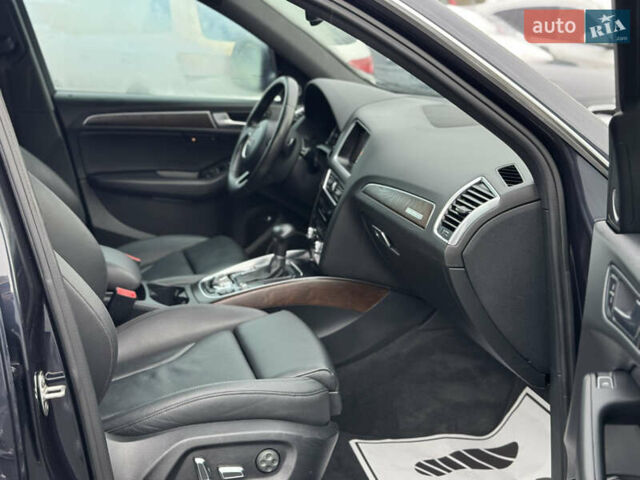 Чорний Ауді Ку 5, об'ємом двигуна 3 л та пробігом 231 тис. км за 16500 $, фото 12 на Automoto.ua