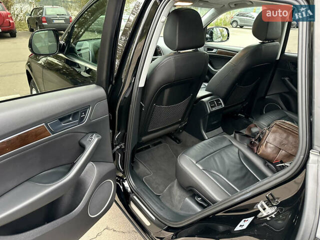 Ауді Ку 5 2015 у Києві на Automoto.ua Чорний Ауді Ку 5, об'ємом двигуна 1.98 л та пробігом 128 тис. км за 20600 $, фото 16 на Automoto.ua