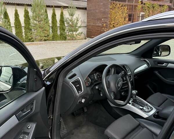 Чорний Ауді Ку 5, об'ємом двигуна 1.97 л та пробігом 168 тис. км за 24900 $, фото 13 на Automoto.ua