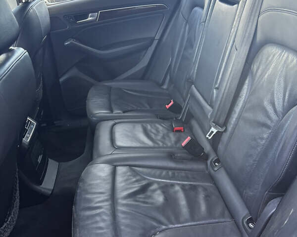 Черный Ауди Ку 5, объемом двигателя 1.98 л и пробегом 224 тыс. км за 10300 $, фото 12 на Automoto.ua