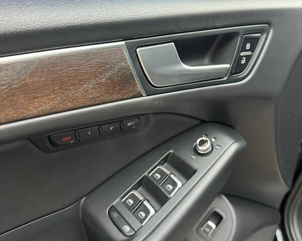 Чорний Ауді Ку 5, об'ємом двигуна 2 л та пробігом 281 тис. км за 15499 $, фото 13 на Automoto.ua