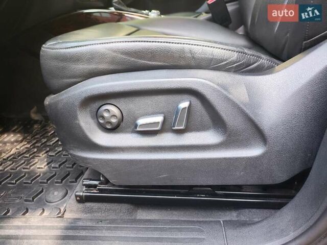 Черный Ауди Ку 5, объемом двигателя 1.98 л и пробегом 134 тыс. км за 18000 $, фото 20 на Automoto.ua