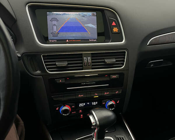 Черный Ауди Ку 5, объемом двигателя 3 л и пробегом 149 тыс. км за 22000 $, фото 17 на Automoto.ua