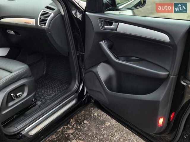 Черный Ауди Ку 5, объемом двигателя 2 л и пробегом 143 тыс. км за 16700 $, фото 58 на Automoto.ua