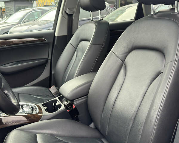 Черный Ауди Ку 5, объемом двигателя 2 л и пробегом 203 тыс. км за 15500 $, фото 26 на Automoto.ua