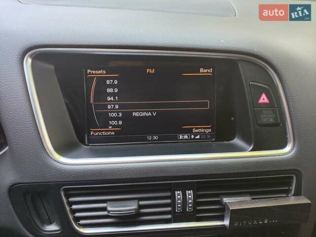 Черный Ауди Ку 5, объемом двигателя 1.98 л и пробегом 134 тыс. км за 18000 $, фото 26 на Automoto.ua