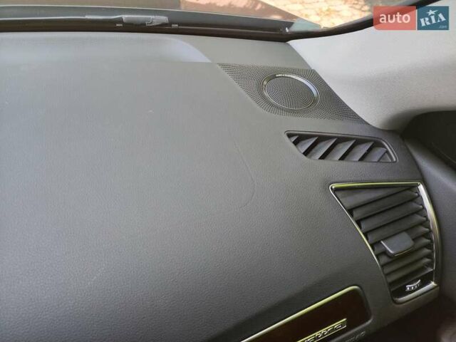 Черный Ауди Ку 5, объемом двигателя 1.98 л и пробегом 134 тыс. км за 18000 $, фото 41 на Automoto.ua