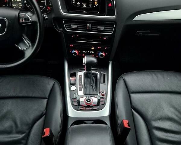 Черный Ауди Ку 5, объемом двигателя 2 л и пробегом 143 тыс. км за 16700 $, фото 81 на Automoto.ua