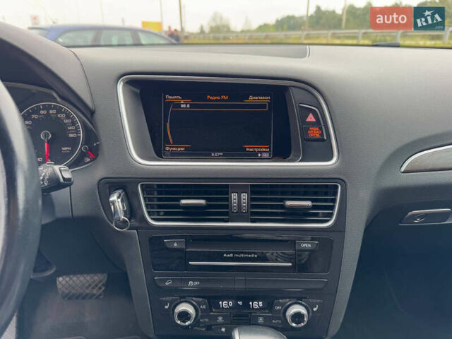 Чорний Ауді Ку 5, об'ємом двигуна 2 л та пробігом 111 тис. км за 16200 $, фото 62 на Automoto.ua