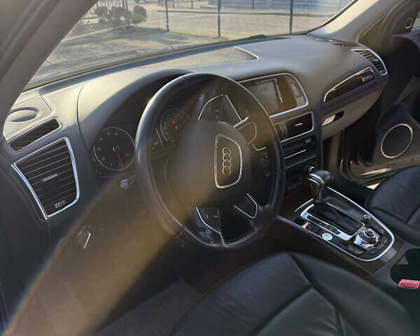 Черный Ауди Ку 5, объемом двигателя 1.98 л и пробегом 224 тыс. км за 15700 $, фото 3 на Automoto.ua