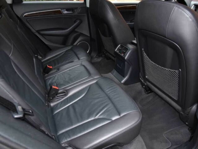 Черный Ауди Ку 5, объемом двигателя 3 л и пробегом 72 тыс. км за 13400 $, фото 12 на Automoto.ua