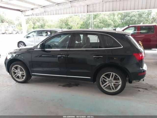 Черный Ауди Ку 5, объемом двигателя 2 л и пробегом 75 тыс. км за 2500 $, фото 13 на Automoto.ua