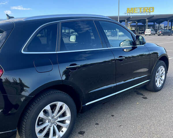 Черный Ауди Ку 5, объемом двигателя 1.98 л и пробегом 140 тыс. км за 19300 $, фото 4 на Automoto.ua