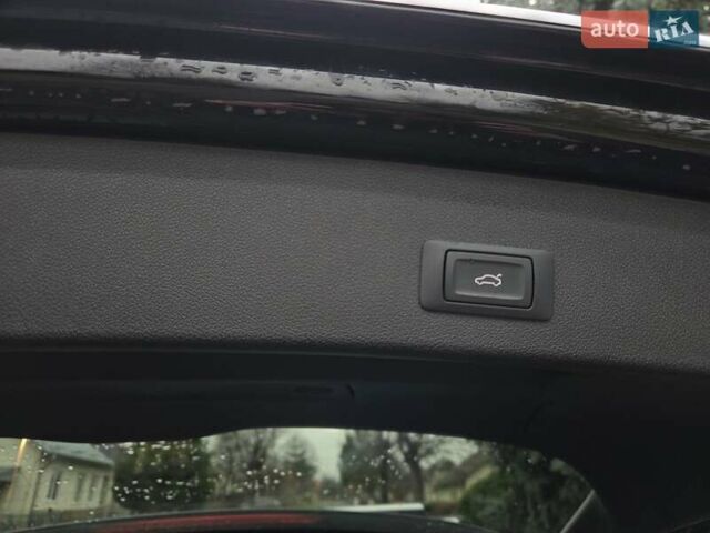 Чорний Ауді Ку 5, об'ємом двигуна 2 л та пробігом 112 тис. км за 15950 $, фото 40 на Automoto.ua