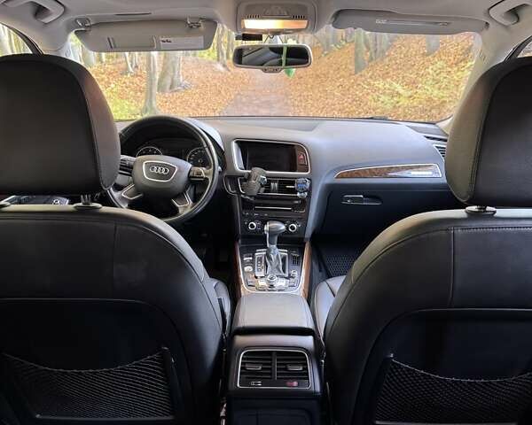 Черный Ауди Ку 5, объемом двигателя 1.98 л и пробегом 139 тыс. км за 19100 $, фото 9 на Automoto.ua