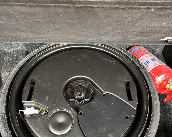 Черный Ауди Ку 5, объемом двигателя 2.97 л и пробегом 156 тыс. км за 25000 $, фото 29 на Automoto.ua