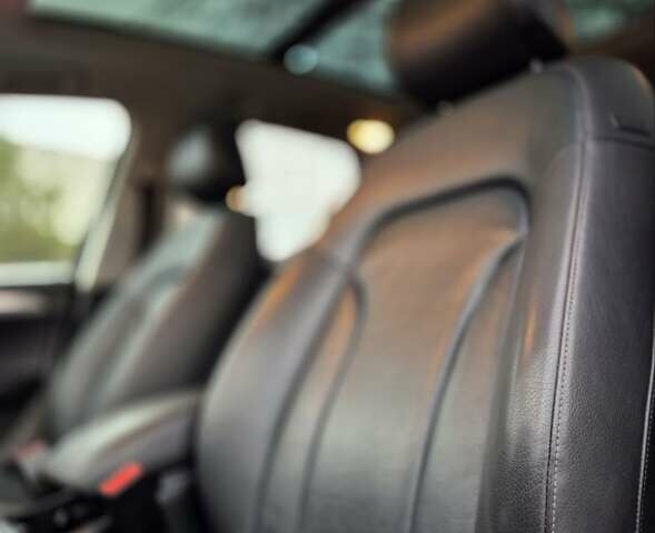 Черный Ауди Ку 5, объемом двигателя 2 л и пробегом 143 тыс. км за 16700 $, фото 46 на Automoto.ua